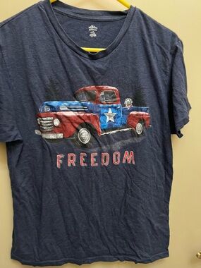Men's Navy Graphic 'Freedom' T-Shirt with Vintage Truck